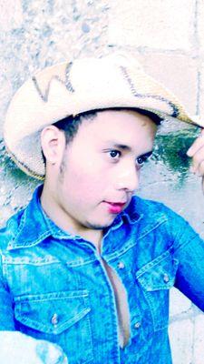 Soy bien Cabrón y lo que digan los de mas me vale madre' ;)