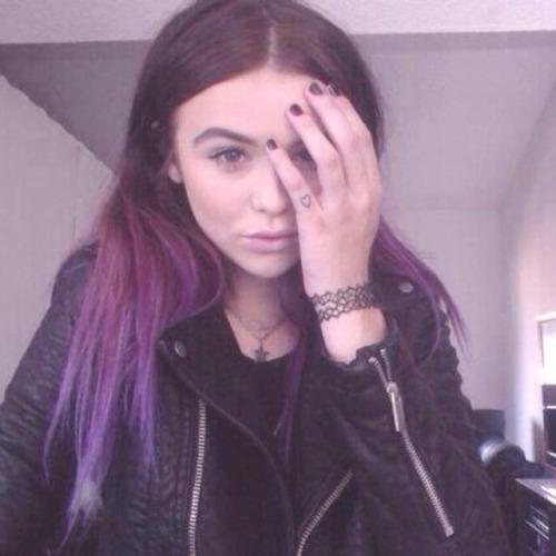 caciaFS's profile picture. who dafuq are u !?