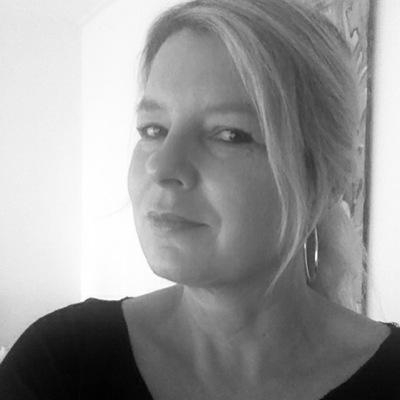 Single. Woont in Almere. interviewster MC, Massage, Body Wrap, koken, basketball. Mam van Wouter & Max