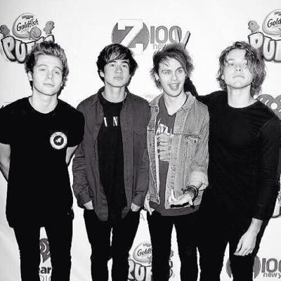Dm Us Ideas And We Fb 5sos Accounts - 
J͙e͙s͙s͙i͙e͙ & S̤̮i̤̮e̤̮n̤̮a̤̮