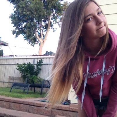 dannii_robertss's profile picture. EMINEM is fkn perfect! 
ONE DIRECTION are babes!