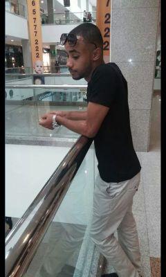 arajba's profile picture. هيبة حضوري تكفي