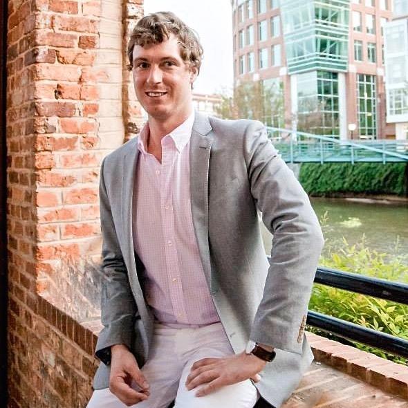 An innovative real estate team specializing in Luxury Sales, Development & Vacation Rentals.