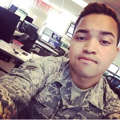 until idols become rivals
TXLAHI[JULY2014]
21|airman|fitness