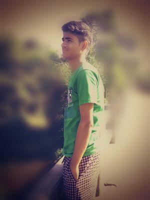 fun loving boy...addicted for music and internet...and also for Football