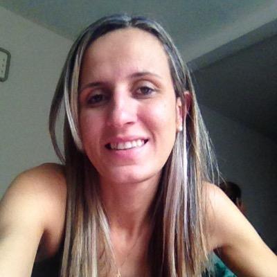 “Pai, em cada passo que eu der, cada estrada que eu trilhar, todo caminho que escolher... a Tua mão me guiará.”