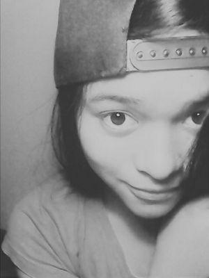 Louisian•alien•fangirl•soon to be chance•enchancer•music lover•member of secret•Greys•16•