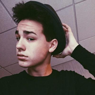 MAGCON ♡ 0/12