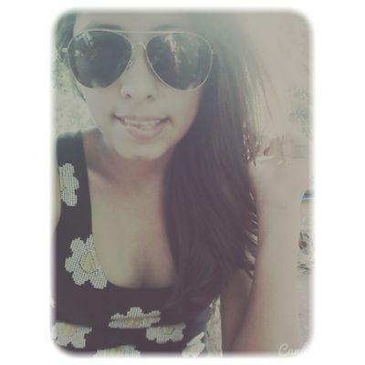 Instagram: jmenjnifaer  
Facebook: Jennifer de león 
Snapchat: Jmenjnifaer http://t.co/udnd76vCIg