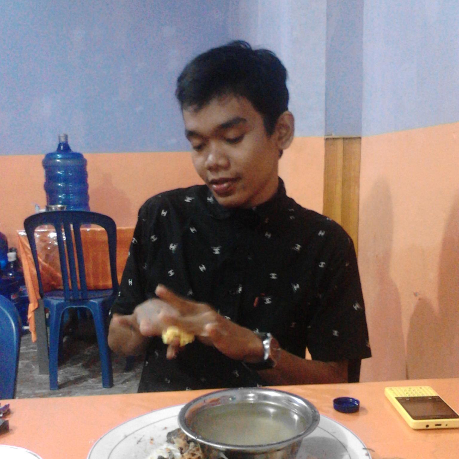 andeki24's profile picture. Tidak Perlu Ganteng Yang penting orang suka