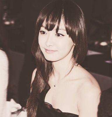 f(x)'s Leader Song Qian a.k.a Victoria | 2/2/87 | BTOB_Heota♥♥♥