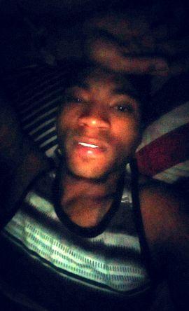 queseboii9255's profile picture. 