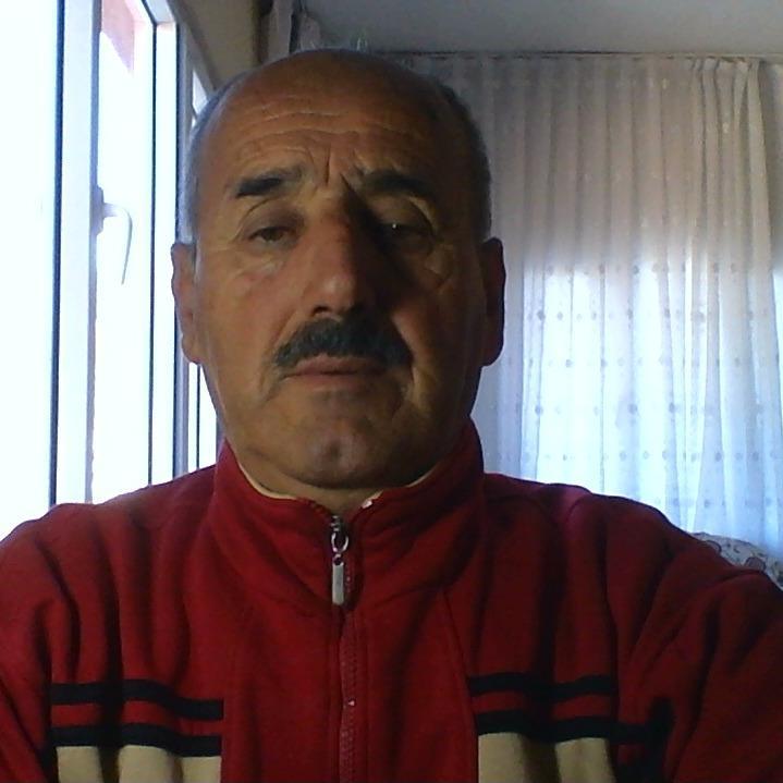 tcdd emeklisi osmaniye bahçe de ikamet ediyor 2006 yılında f paşa gardan emekli oldu FACEBOOK TC Zekreiya Aslan