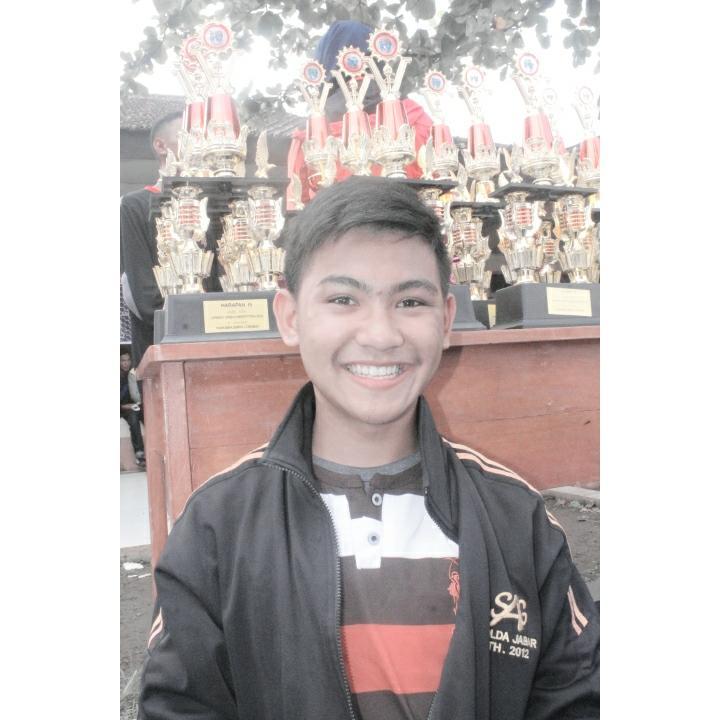 - single - SMAN1 Majalaya | XI-Mia-5|