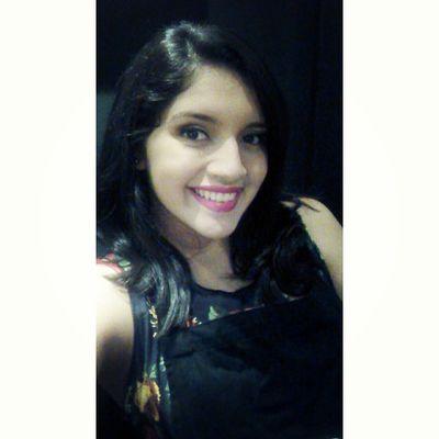Interiorana. Eclética. Amante da Arquitetura. Louca pela vida. Cheia de sonhos e mais sonhos.18.