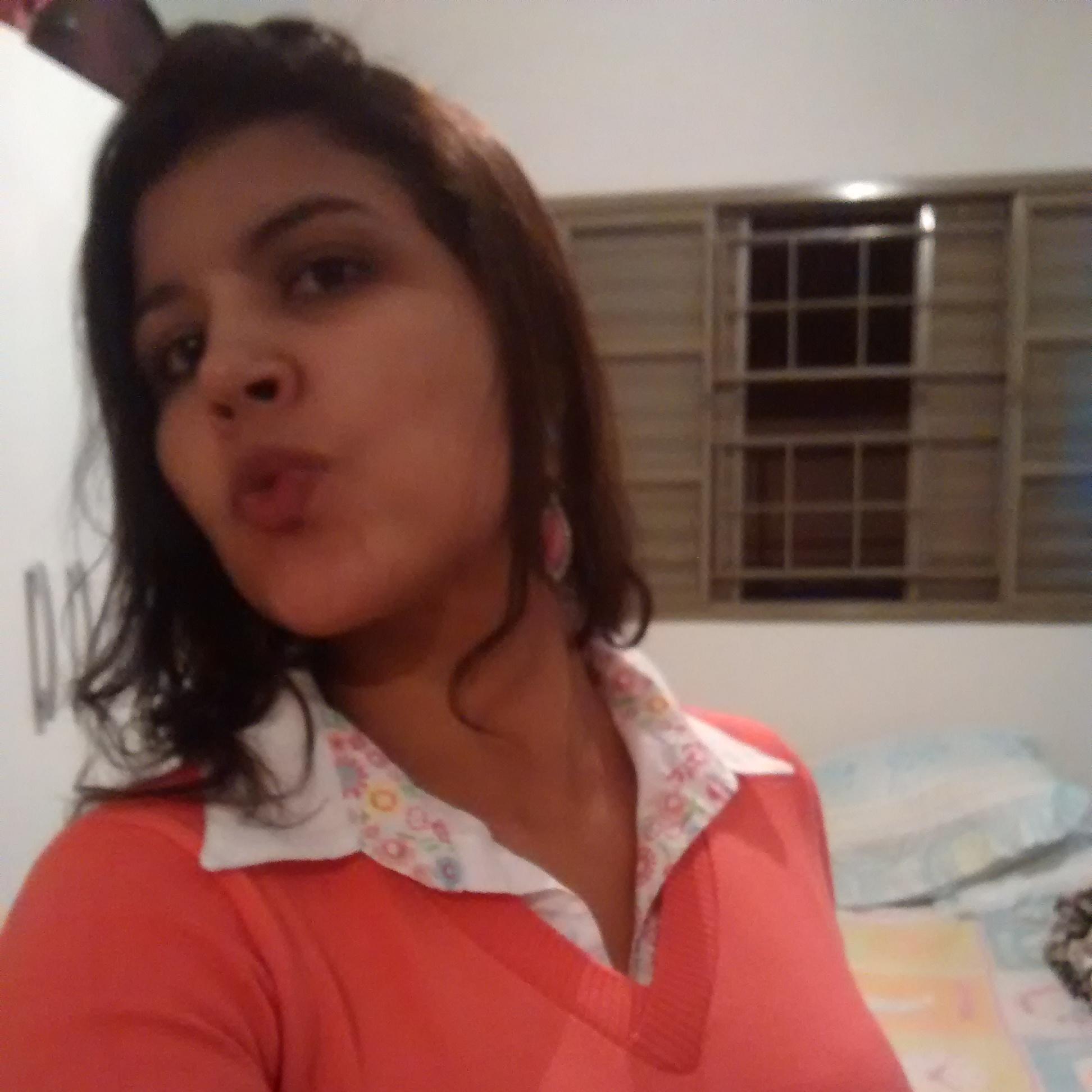Viva intensamente, desconfie do futuro siga em frente, vale a pena sonhar!!