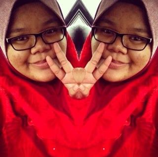 Hai Assalamualikum ・My Name Is Adeelah_Kamsani・ 13 Tahun・Segamat・Seorang Insan Biasa・
