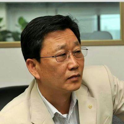 d616efeec9c2479's profile picture. 