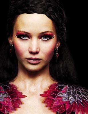 «Soy Katniss Everdeen.Tengo 17 años.Mi casa está en el Distrito 12.Estuve en los Juegos del Hambre.Escapé.El Capitolio me odia.»Peeta y Rue ❤