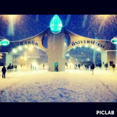Tamamen öğrenci kafasında. Zenginiz olm biz