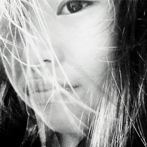 The HAPPIEST people are the SADDEST people ♥ ☺