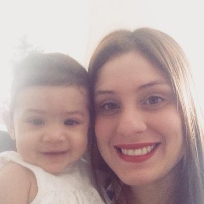 Enamorada de mi Marcela❤️Amante de la verdad y las cosas justas.Sé feliz y que nada ni nadie te enrrolle la vida 100% Venezolana. Te amo Venezuela❤️