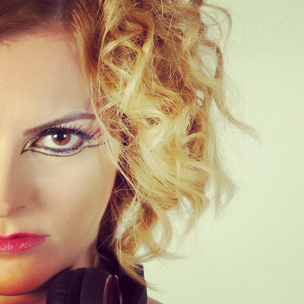 burcu khan