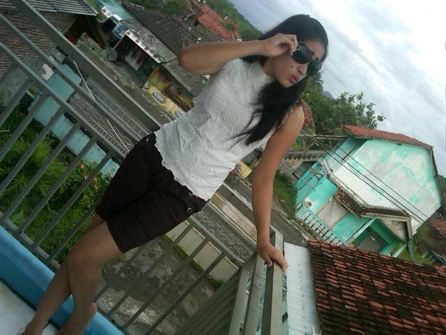 nyund_s's profile picture. Tuhan jaga lah keluarga ku dan dan berikan kebahagian kepada keluarga kecil ku ♥ U papa ♥ U ade  ♡s♌y♌nğ♡