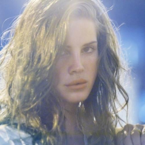 Always Lana. Make up lover e intento de youtuber.