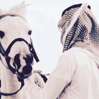 اسعد آللـہَ گَـــلَّ { عَيـــن } تَقرِأُ حُــرٍوِفـيْ ....