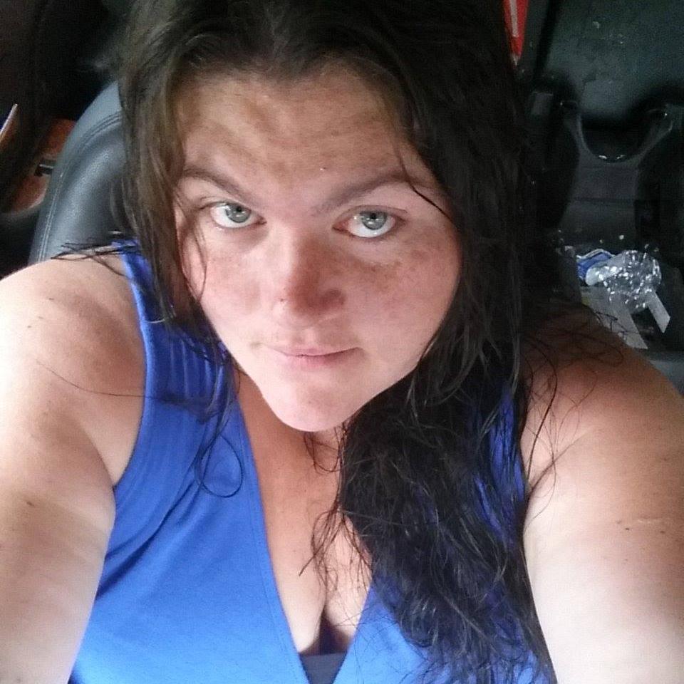 Joshiesgirl2013's profile picture. momma of 3 amazing girls and my amazing son I'm engaged to the most amazing man ever just living on this rollercoaster called life   :)