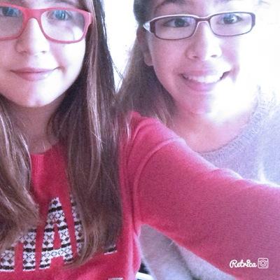 hey :) im 13,i was born in miami florida and live in rhodes,greece.And i love soccer! instagram: niki_sak⚽️