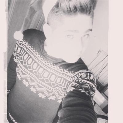 Jimmy Kacoza is a 16 year old younower from golan heights. @musicalsarahh