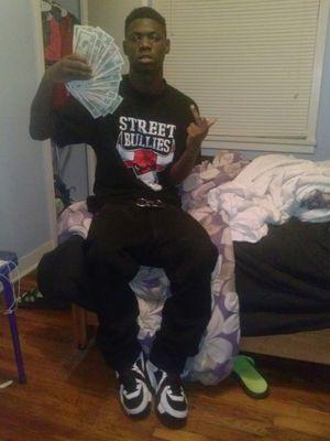 First to swing First to buss| #FreeDaBlock|