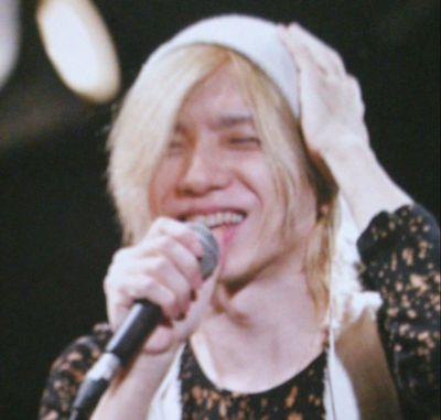 Hiro 待ってるよ Acid Black Cherry 11th Anniversary 君が望むなら 僕はそばにいよう 笑顔がずっとずっと続きますように Acidblackcherry11周年 Abc11thanniversary Abcデビュー11周年 T Co Sn4su4mv11