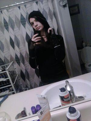 i play video games,i listen to screamo,and post-hardcore,i draw,and i stay in my room alone!!! We Live To Die