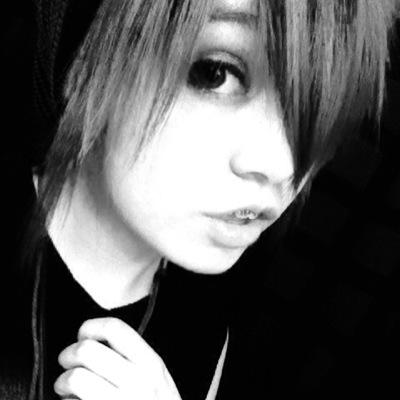skeletonb0nez Profile Picture