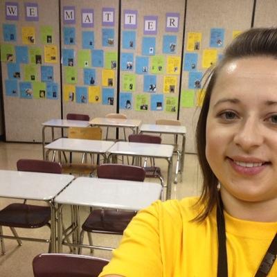 ā½ļøMom 4, ELA T @clearcreekisd Edtech Prof @uofstfrancis , #Motivate2Educate, ā16 @IDEAillinois Educator of YR, Innovator, Engage&Empower, co-founder #HSEduChat