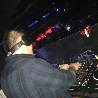 Professional Audio & Lighting Services! Top40s/Hip-hop/EDM/Electro House. Played in many clubs of Toronto such as The Basement, Club Ooraa, Hy Lounge & more!