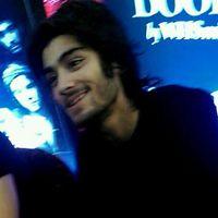 FOLLOW @sizezjm FOR FREE FOLLOWS, TWEET HER WHEN DONE