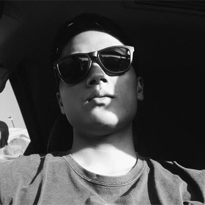 andikamukti_'s profile picture. 