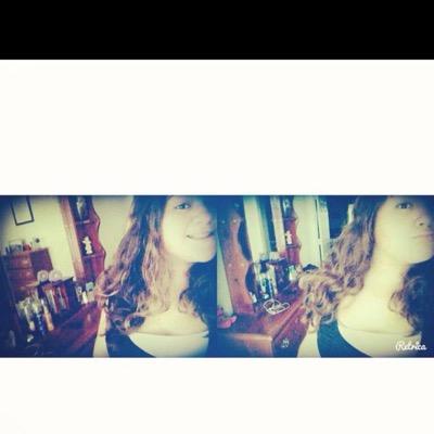 i have an obsession and its shawn Mendes
love to sing
being normal is boring
live your dreams ❤️❤️