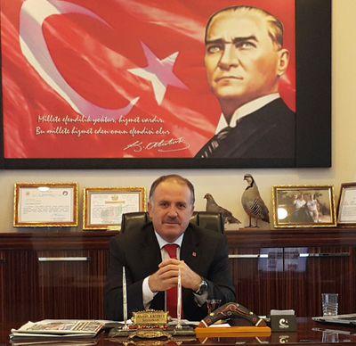 SÖZ KONUSU VATANSA GERİSİ TEFERRUATTIR.