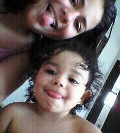 AmandaELaissa's profile picture. 