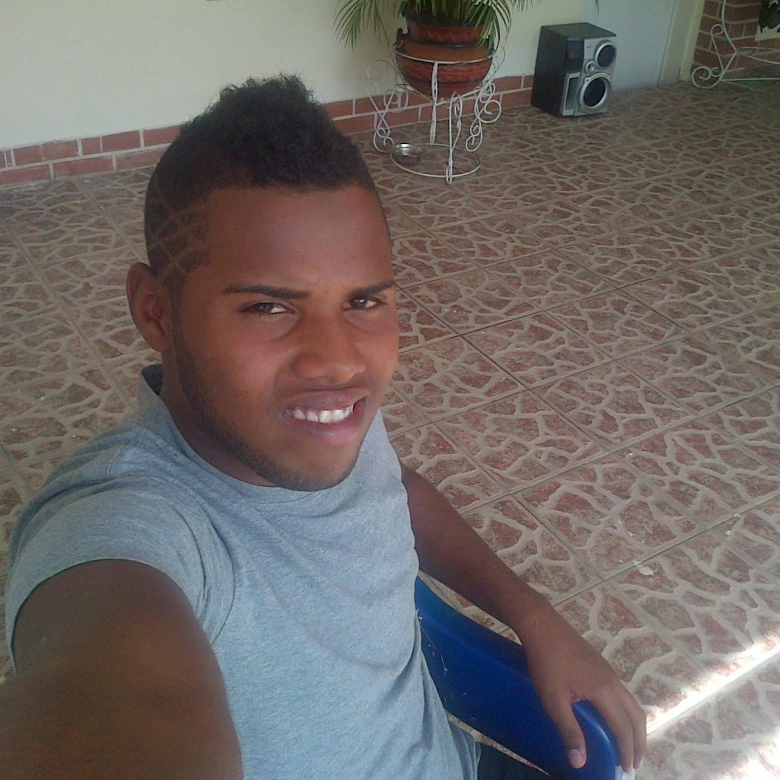 Miii -viDa En El FotBOll Me llama El Aviiion Mediina]