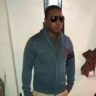 I don't have a bio since they raided this phonebooth I had set up cashing checks outta that joint