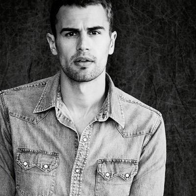 ||RP|OC|Wolf-Shifter|| 'We all have secrets we share the ones that don't kill us while we keep the ones to are selves that do.'