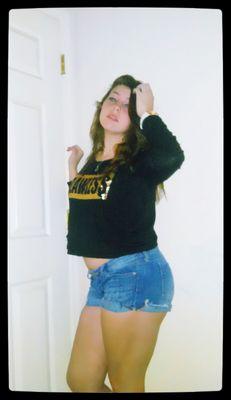 Sammie. 17. Senior. Kik me -sammiestoll15 oh and btw, follow me