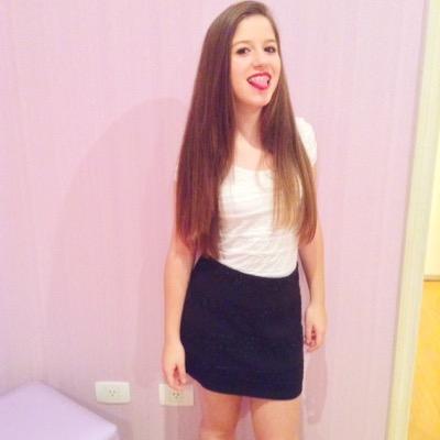 insta : @laririveira