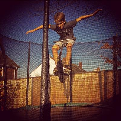 yo guys this is the official twitter of stolenXswerve if your new go check out my you tube acc and yh subscribe